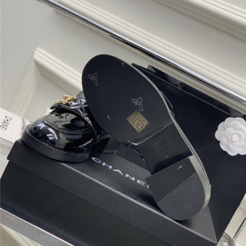 High Quality Luxury Chanel Double C Logo Shoes product detail