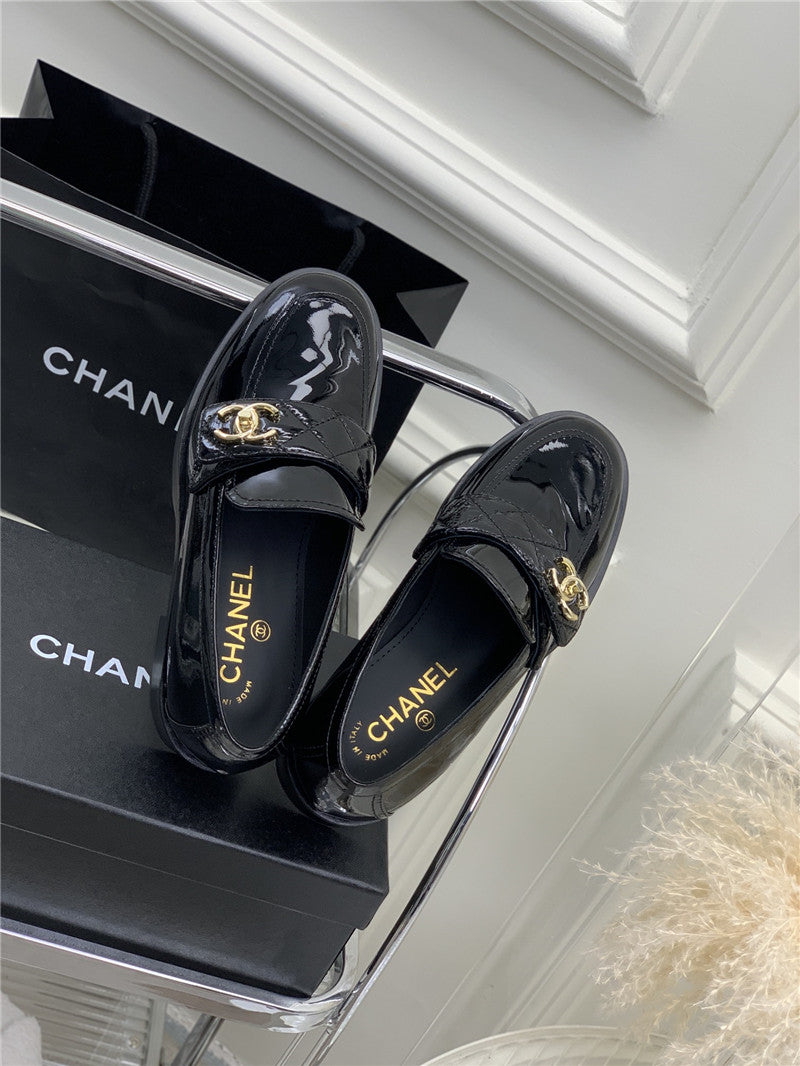 High Quality Luxury Chanel Double C Logo Shoes product detail