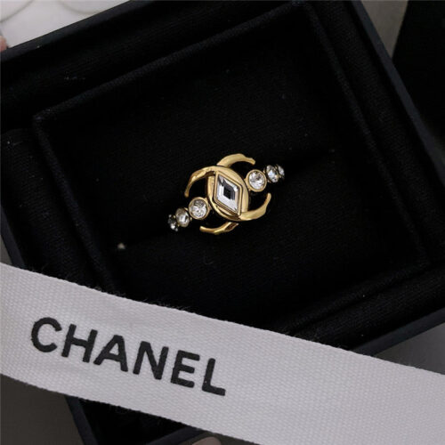 High Quality Luxury Chanel Xiangling Diamond Gold C Ring