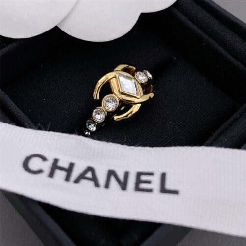 High Quality Luxury Chanel Xiangling Diamond Gold C Ring product detail
