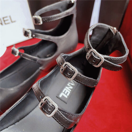 High Quality Luxury Chanel Classic Color Matching Elements Large Logo Shoes – Style 02534 product detail