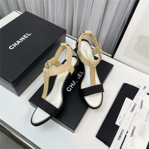 High Quality Luxury Chanel Classic Chain Accessories Sandals – Style 72070 alternate view