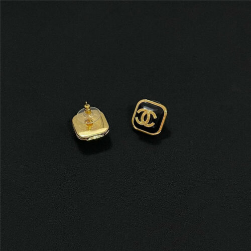 High Quality Luxury Chanel Understated Elegant Earrings alternate view