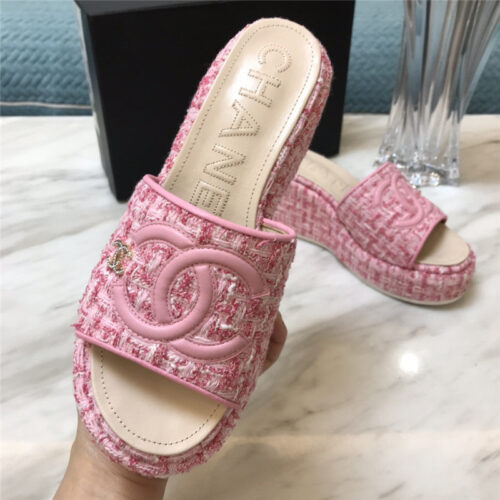 High Quality Luxury Chanel New Large Double C Lazy Platform Slippers – Style 71782 product detail