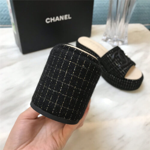 High Quality Luxury Chanel New Large Double C Lazy Platform Slippers product detail