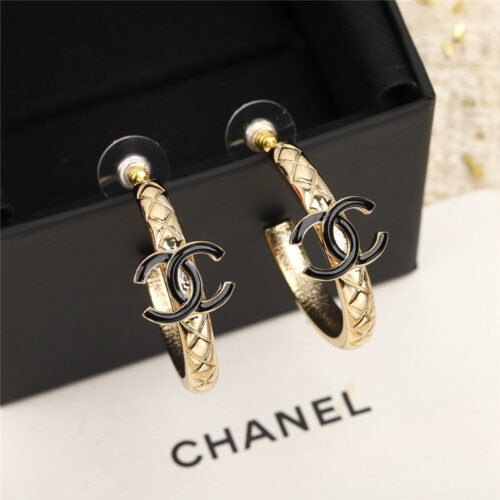 High Quality Luxury Chanel Lozenge Earrings product detail