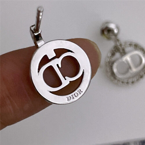 High Quality Luxury Dior Swarovski Crystal Decorative Earrings product detail