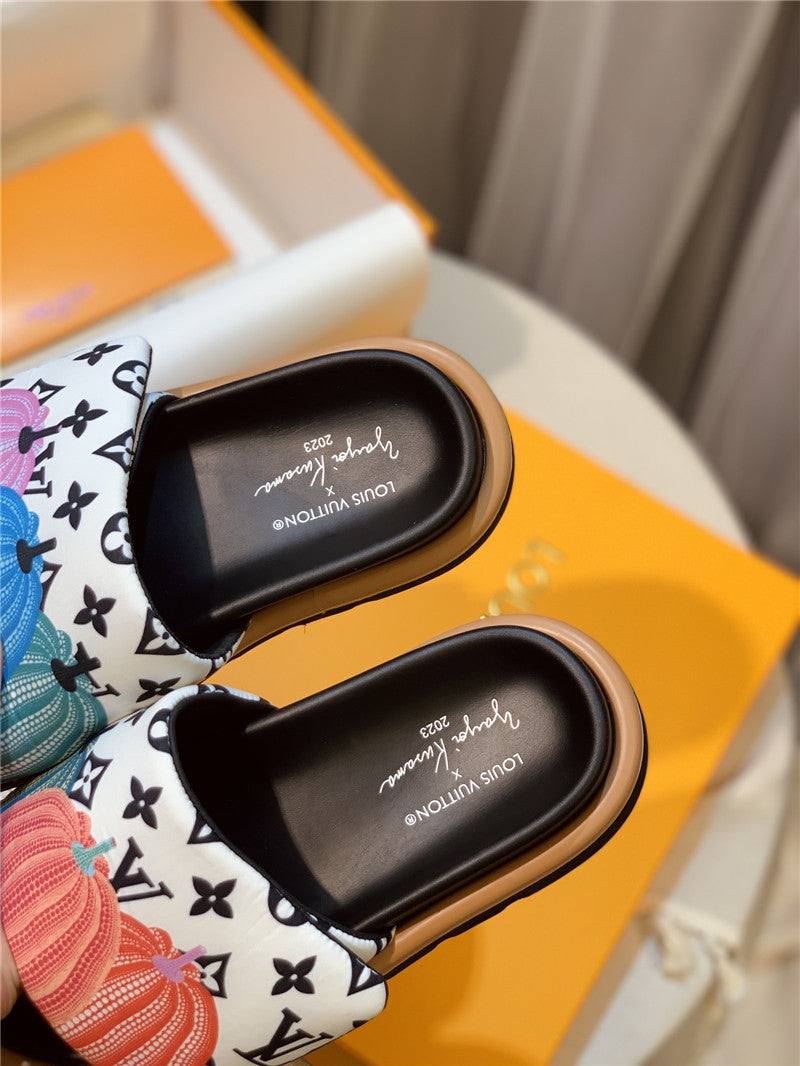 High Quality Luxury Louis Vuitton Couple Slippers – Style 90275 product detail