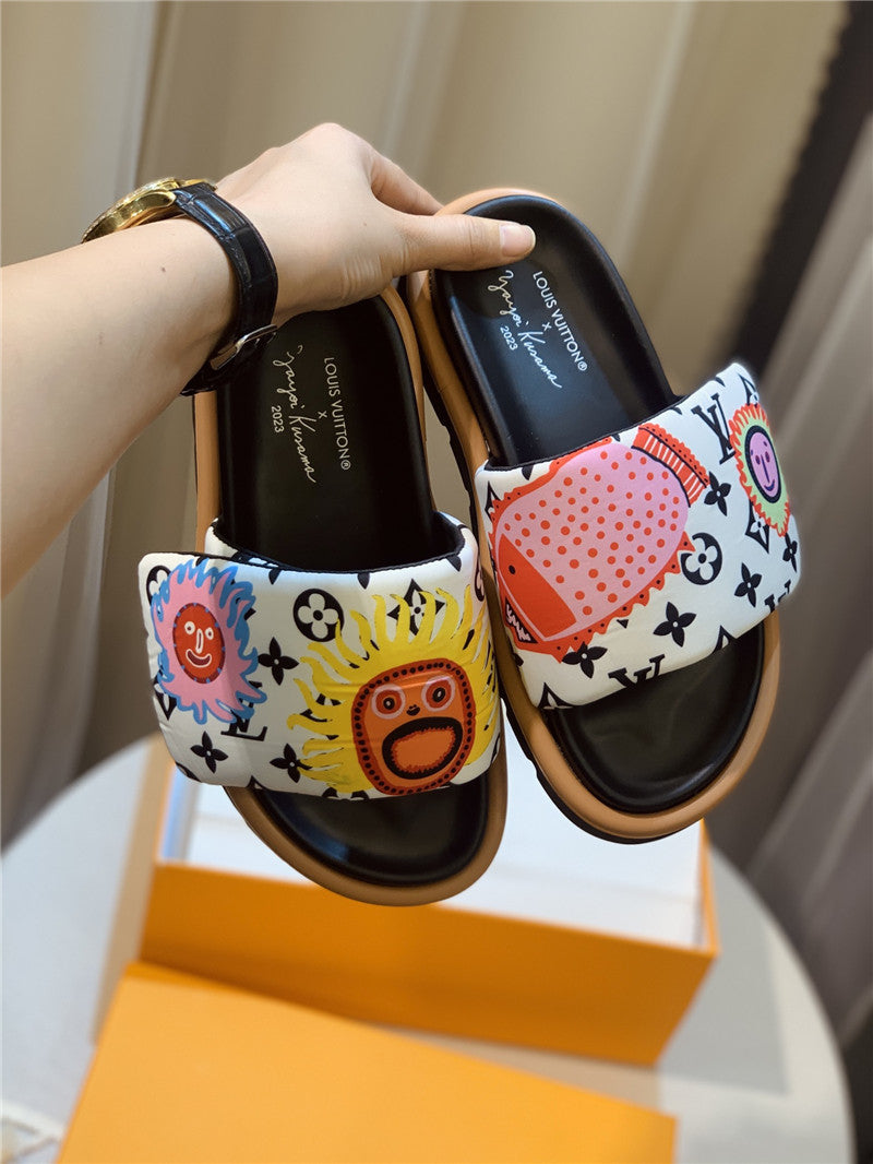 High Quality Luxury Louis Vuitton Couple Slippers – Style 55811 product detail
