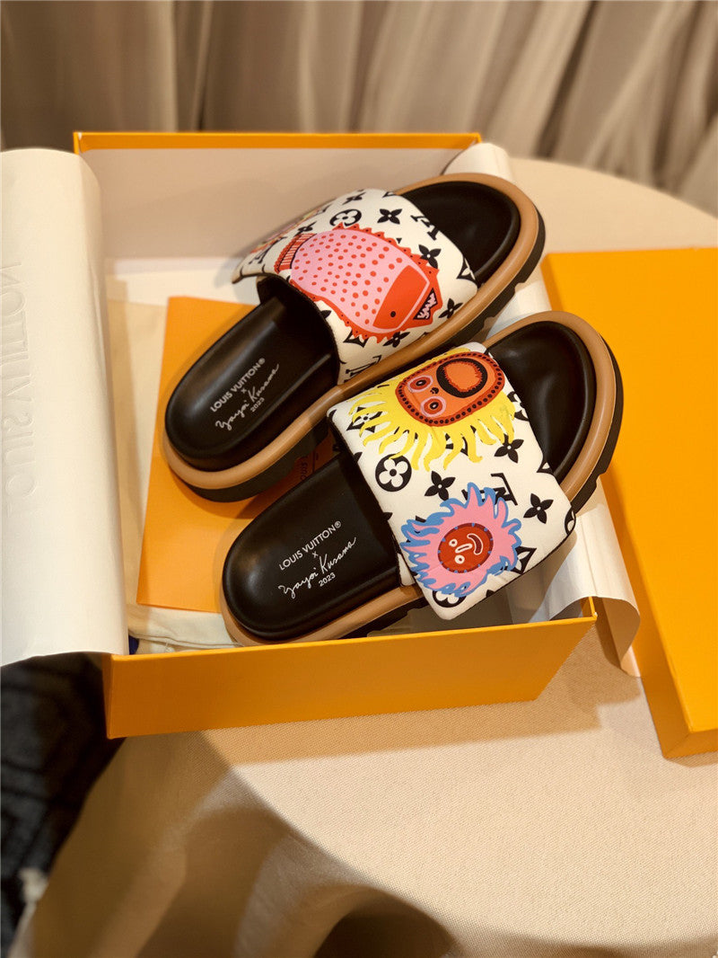 High Quality Luxury Louis Vuitton Couple Slippers – Style 55811 product detail