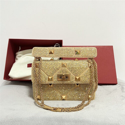 High Quality Luxury Valentino Garavani Roman Stud Crystal Shoulder Bag product detail