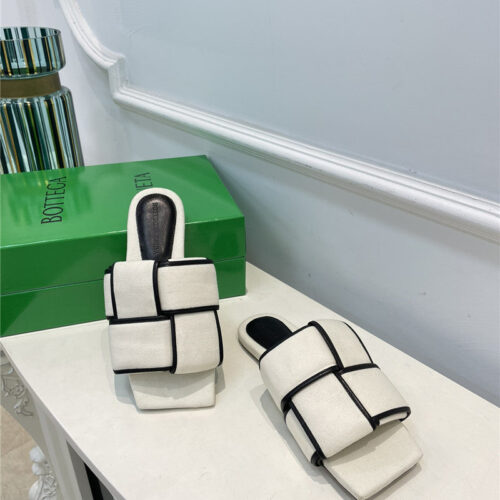 High Quality Luxury Bottega Veneta Patch Slides – Style 82246 product detail