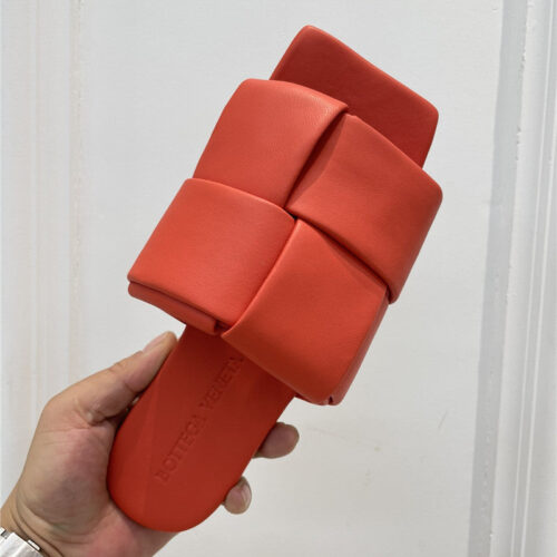 High Quality Luxury Bottega Veneta Patch Slides – Style 75462 product detail