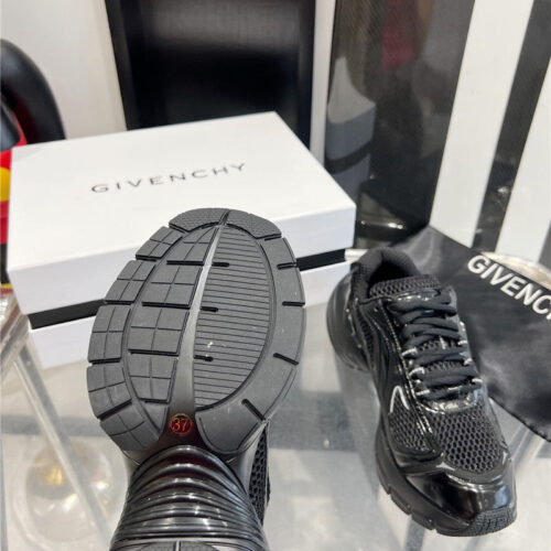 High Quality Luxury Givenchy New Sneakers product detail