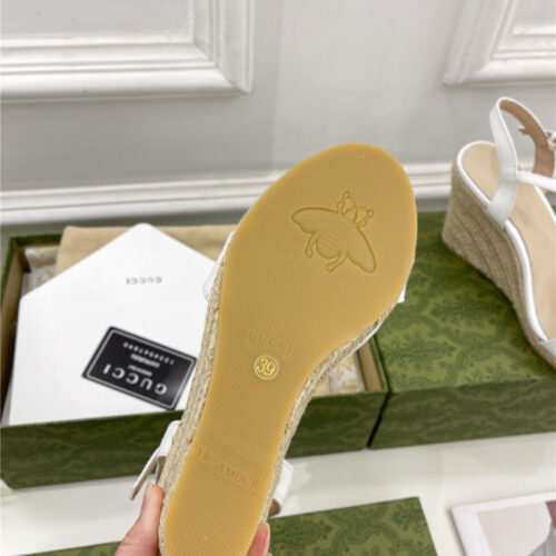 High Quality Luxury Gucci New Retro Fashion Sandals – Style 47539 product detail