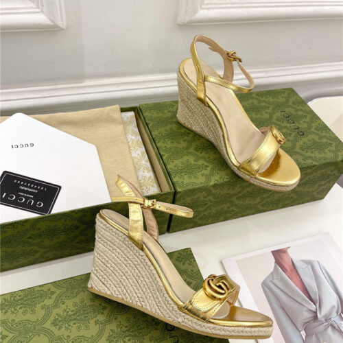 High Quality Luxury Gucci New Retro Fashion Sandals alternate view