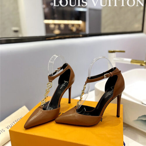 High Quality Luxury Louis Vuitton Fashion Bazaar Metal Chain High Heels – Style 60291 product detail