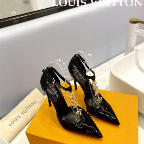 High Quality Luxury Louis Vuitton Fashion Bazaar Metal Chain High Heels