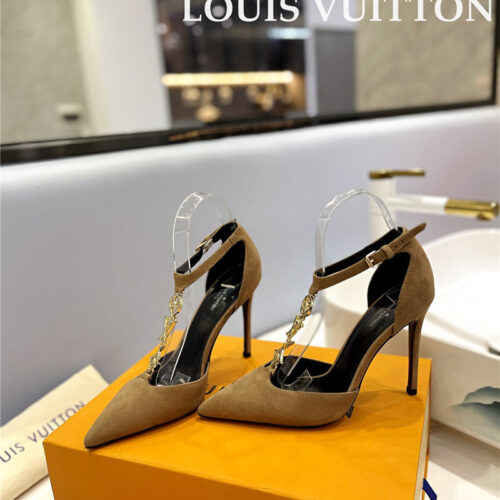 High Quality Luxury Louis Vuitton Fashion Bazaar Metal Chain High Heels – Style 96451 product detail