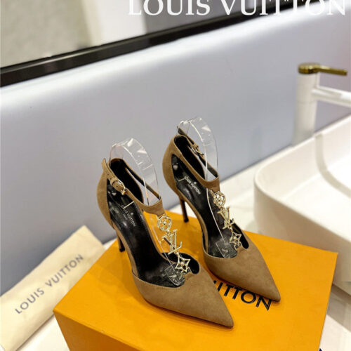 High Quality Luxury Louis Vuitton Fashion Bazaar Metal Chain High Heels – Style 96451 product detail