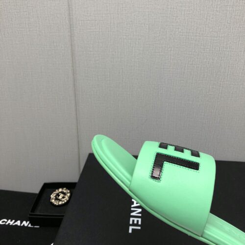 High Quality Luxury Chanel Color Matching Letter Leather Buckle Slippers – Style 44742 product detail