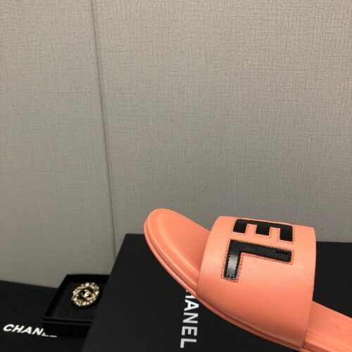 High Quality Luxury Chanel Color Matching Letter Leather Buckle Slippers – Style 49830 product detail