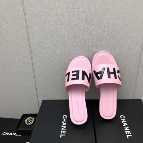 High Quality Luxury Chanel Color Matching Letter Leather Buckle Slippers – Style 51526 product detail