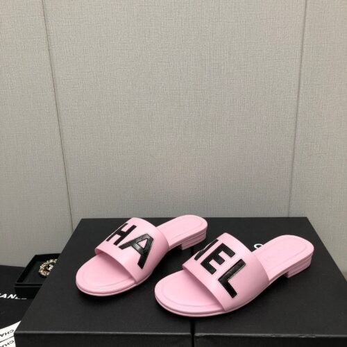 High Quality Luxury Chanel Color Matching Letter Leather Buckle Slippers – Style 51526 product detail
