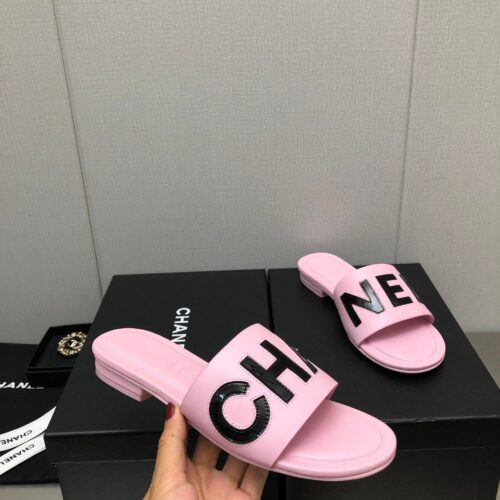 High Quality Luxury Chanel Color Matching Letter Leather Buckle Slippers – Style 51526 alternate view