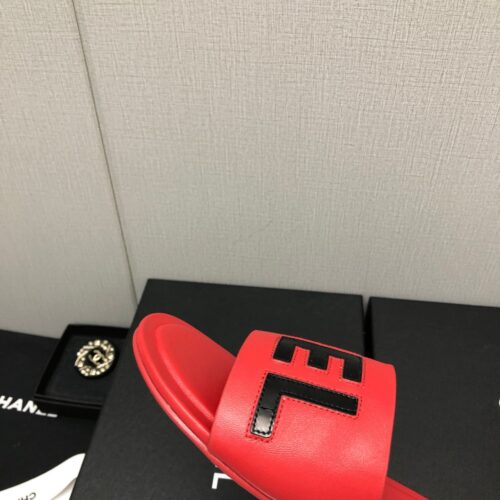 High Quality Luxury Chanel Color Matching Letter Leather Buckle Slippers – Style 17062 product detail