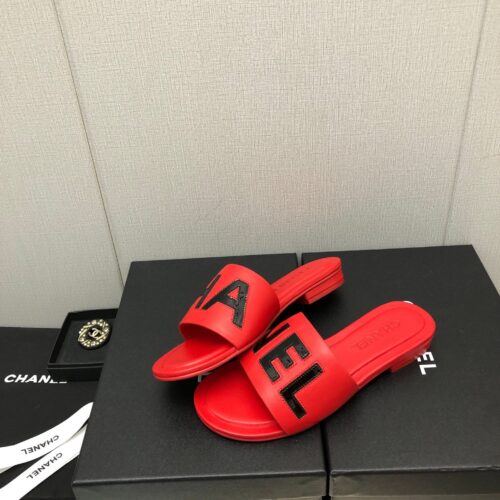 High Quality Luxury Chanel Color Matching Letter Leather Buckle Slippers – Style 17062 product detail