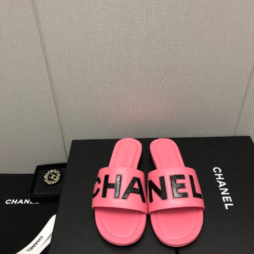High Quality Luxury Chanel Color Matching Letter Leather Buckle Slippers – Style 87686 product detail