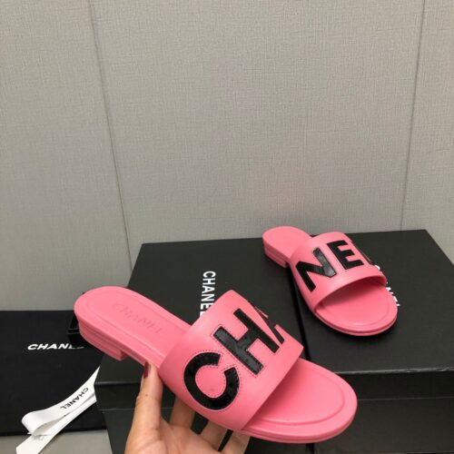 High Quality Luxury Chanel Color Matching Letter Leather Buckle Slippers – Style 87686 alternate view