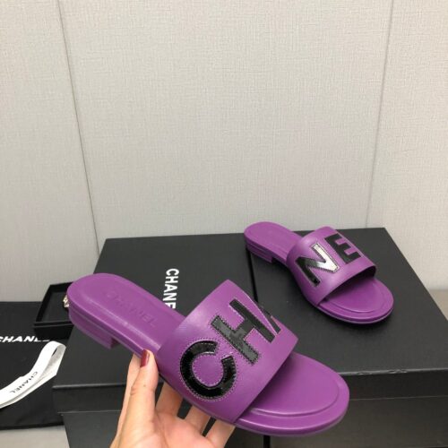 High Quality Luxury Chanel Color Matching Letter Leather Buckle Slippers – Style 58310 alternate view