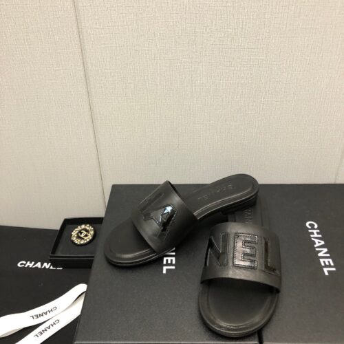 High Quality Luxury Chanel Color Matching Letter Leather Buckle Slippers – Style 89382 product detail