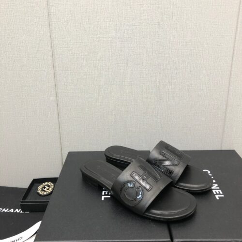 High Quality Luxury Chanel Color Matching Letter Leather Buckle Slippers – Style 89382