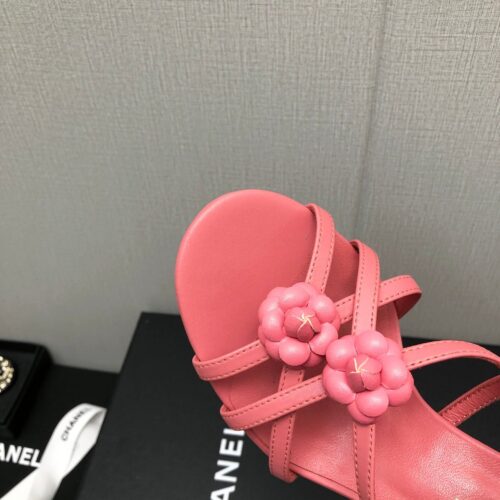 High Quality Luxury Chanel Classic Chain Accessories Flower Sandals – Style 42150 product detail