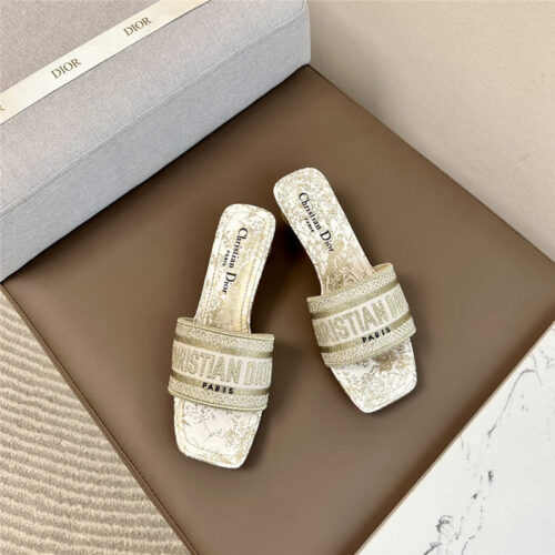 High Quality Luxury Dior Logo Embroidered Slippers – Style 46470 alternate view