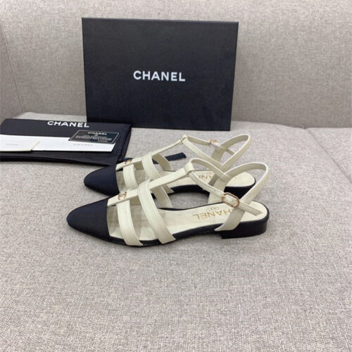 High Quality Luxury Chanel New Pointed Sandals alternate view
