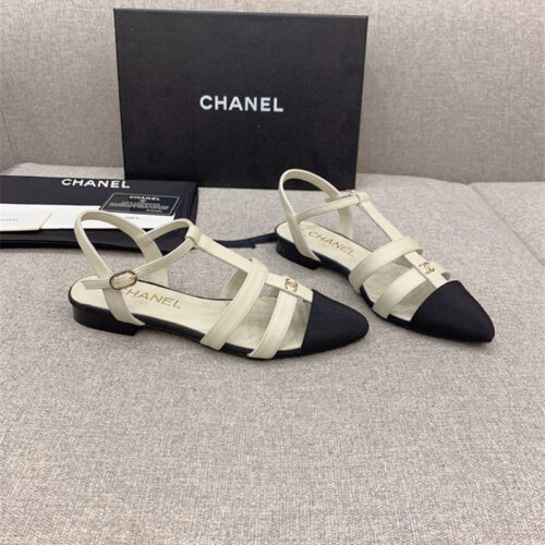 High Quality Luxury Chanel New Pointed Sandals