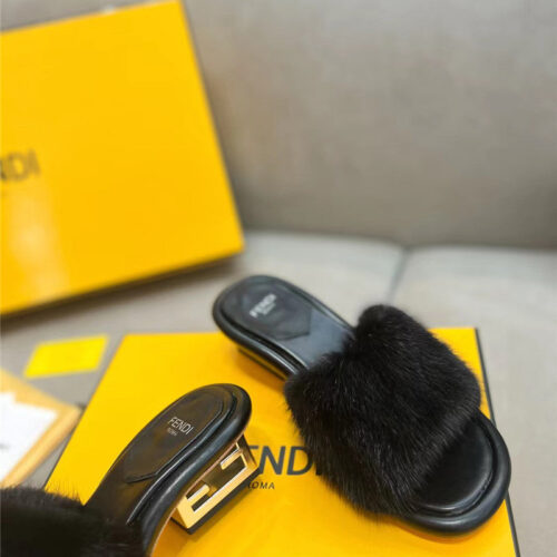 High Quality Luxury Fendi New Mink Fur Slippers product detail