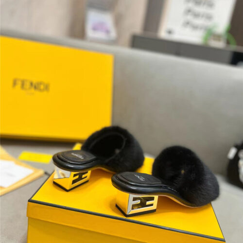 High Quality Luxury Fendi New Mink Fur Slippers product detail