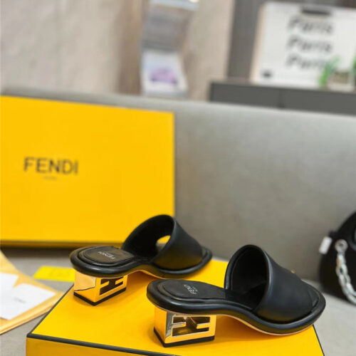 High Quality Luxury Fendi New Slippers – Style 30803 product detail