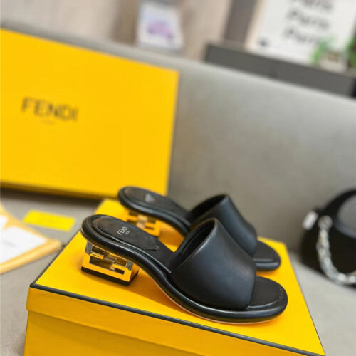 High Quality Luxury Fendi New Slippers – Style 30803 product detail