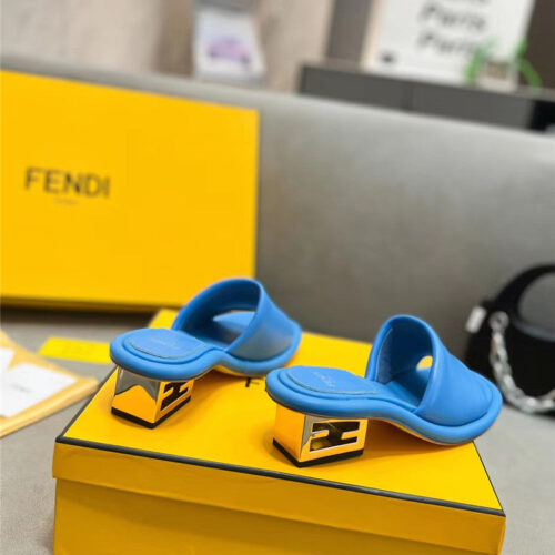 High Quality Luxury Fendi New Slippers – Style 03123 product detail
