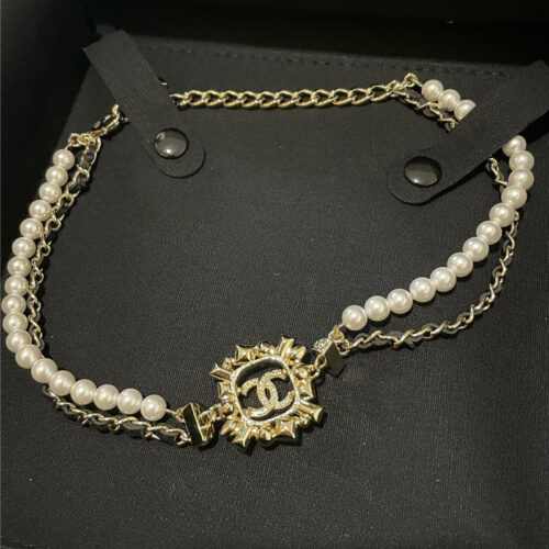 High Quality Luxury Chanel Cc Necklace alternate view