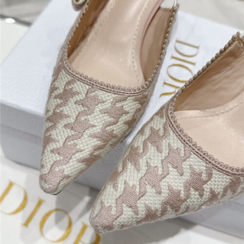 High Quality Luxury Dior Kitten Heel High Heels – Style 47814 product detail