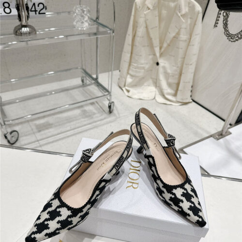 High Quality Luxury Dior Kitten Heel High Heels – Style 94150 product detail