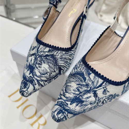 High Quality Luxury Dior Kitten Heel High Heels – Style 73254 product detail