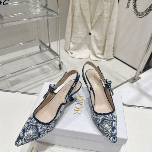 High Quality Luxury Dior Kitten Heel High Heels – Style 73254 product detail